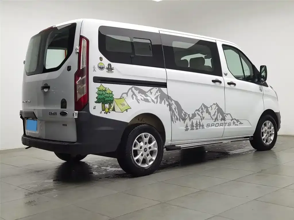 2017 Ford Transit 2.0T 121HP L4 5MT,autocango,china used car exporter,china ev exporter,chinese used car exporter,chinese used ev exporter