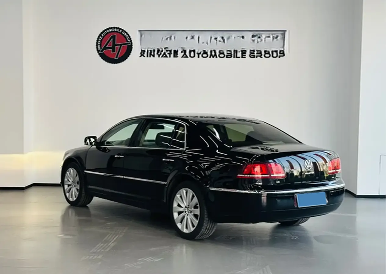 2012 Volkswagen Pheaton 3.6L 280HP V6 6AT,autocango,china used car exporter,china ev exporter,chinese used car exporter,chinese used ev exporter