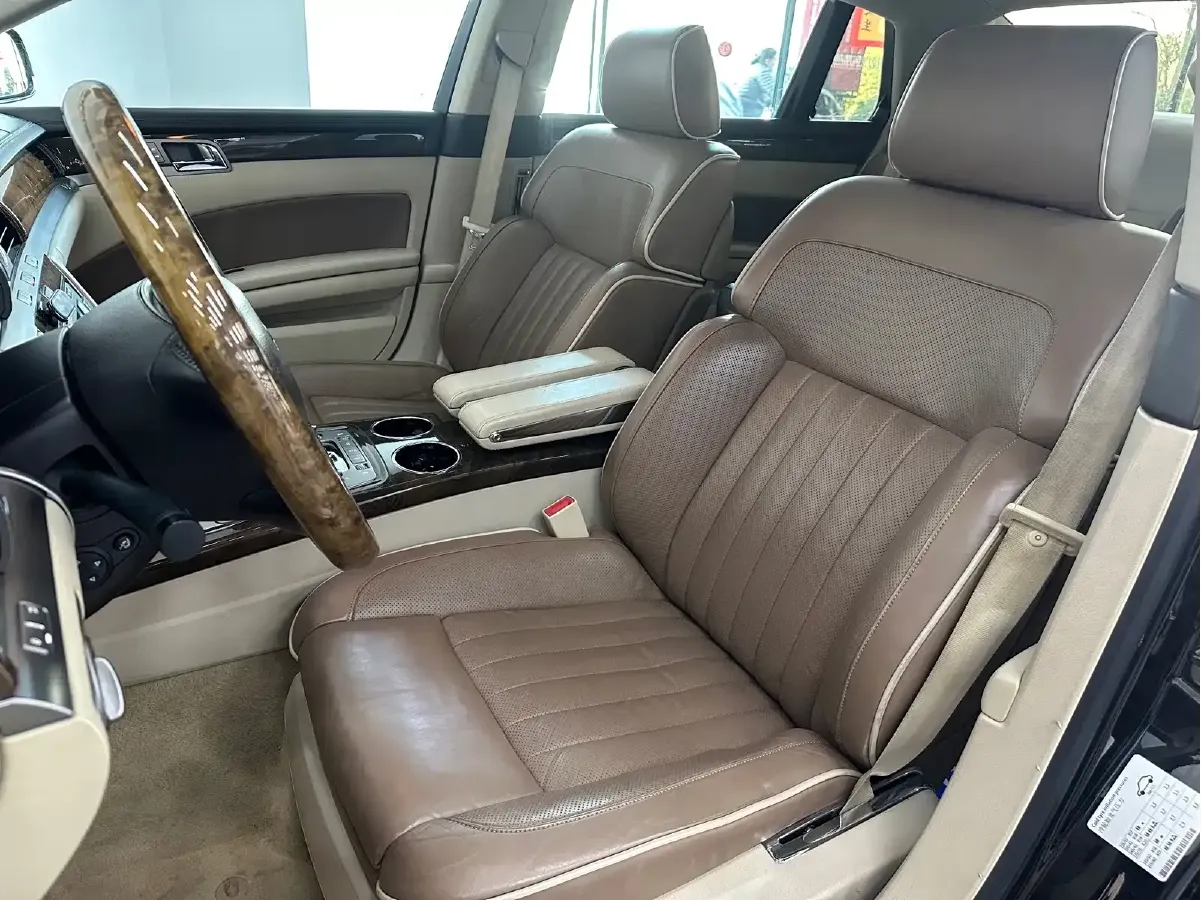 2012 Volkswagen Pheaton 3.6L 280HP V6 6AT,autocango,china used car exporter,china ev exporter,chinese used car exporter,chinese used ev exporter