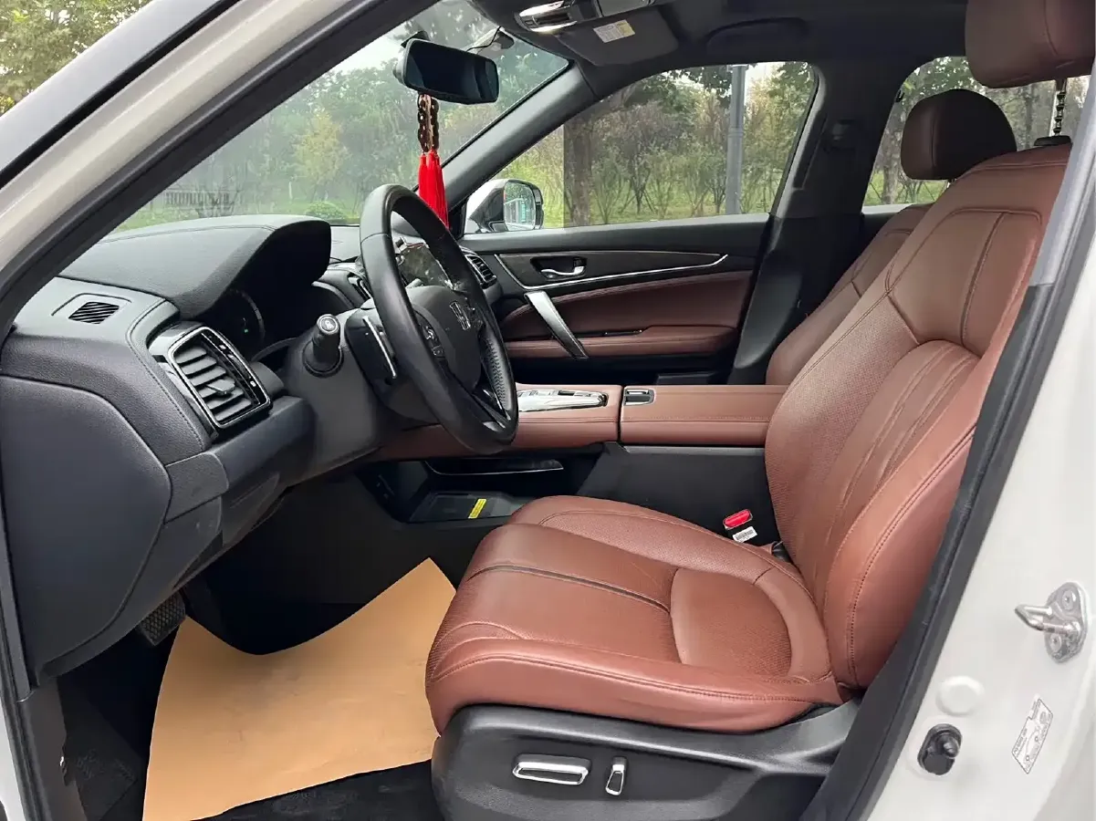 2020 Honda UR-V 2.0T 272HP L4 9AT,autocango,china used car exporter,china ev exporter,chinese used car exporter,chinese used ev exporter