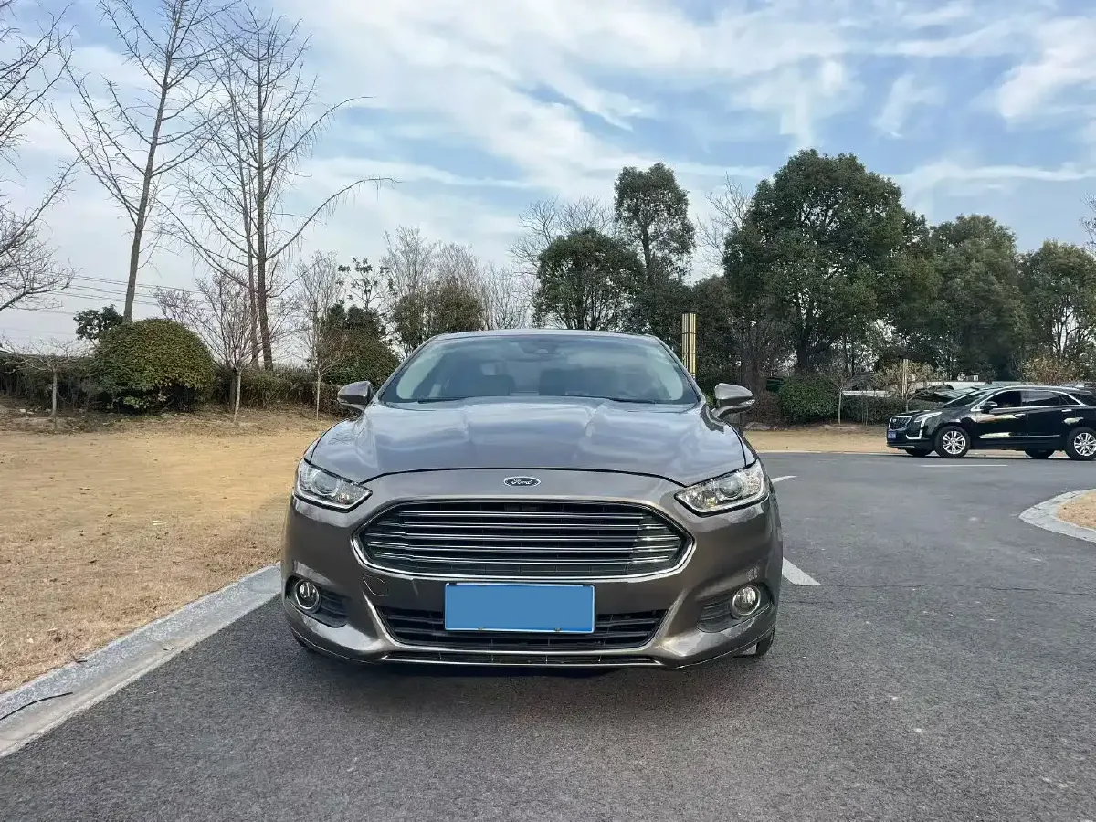 2013 Ford Mondeo 1.5T 181HP L4 6AT,autocango,china used car exporter,china ev exporter,chinese used car exporter,chinese used ev exporter