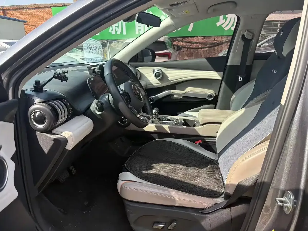 2023 BYD Yuan Plus BEV 60.48KWH,autocango,china used car exporter,china ev exporter,chinese used car exporter,chinese used ev exporter