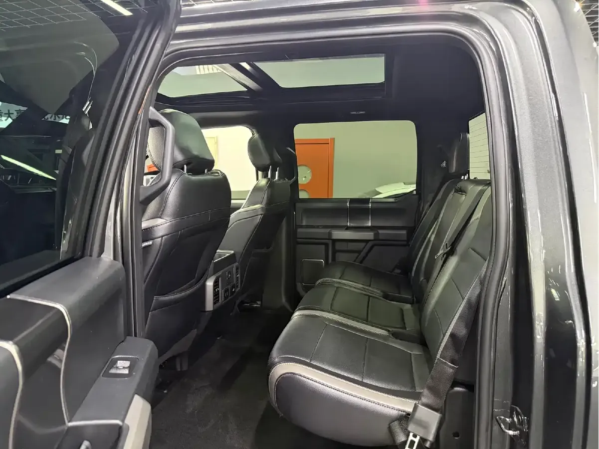 2018 Ford F-150 3.5T 422HP V6 10AT,autocango,china used car exporter,china ev exporter,chinese used car exporter,chinese used ev exporter