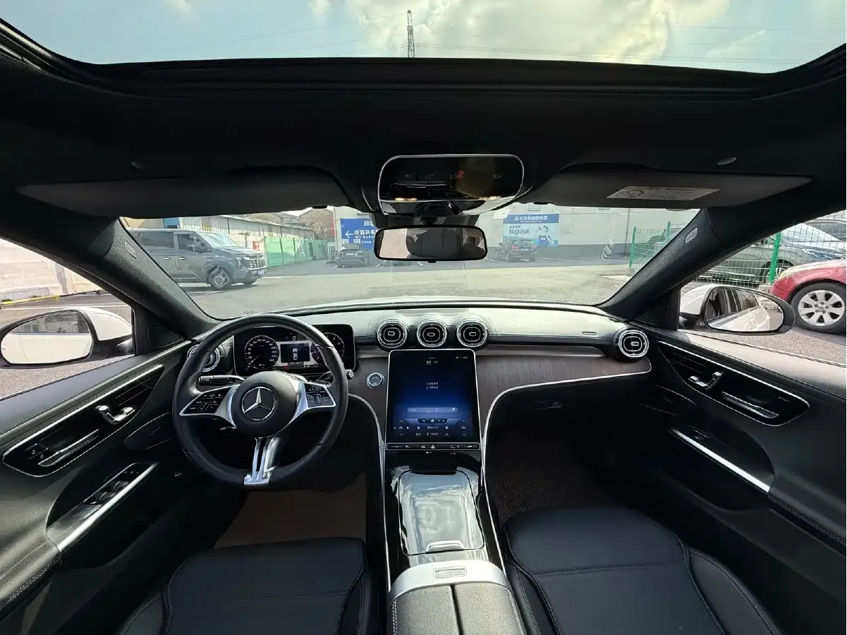 2022 Mercedes-Benz C Class 1.5T 204HP L4 9AT,autocango,china used car exporter,china ev exporter,chinese used car exporter,chinese used ev exporter