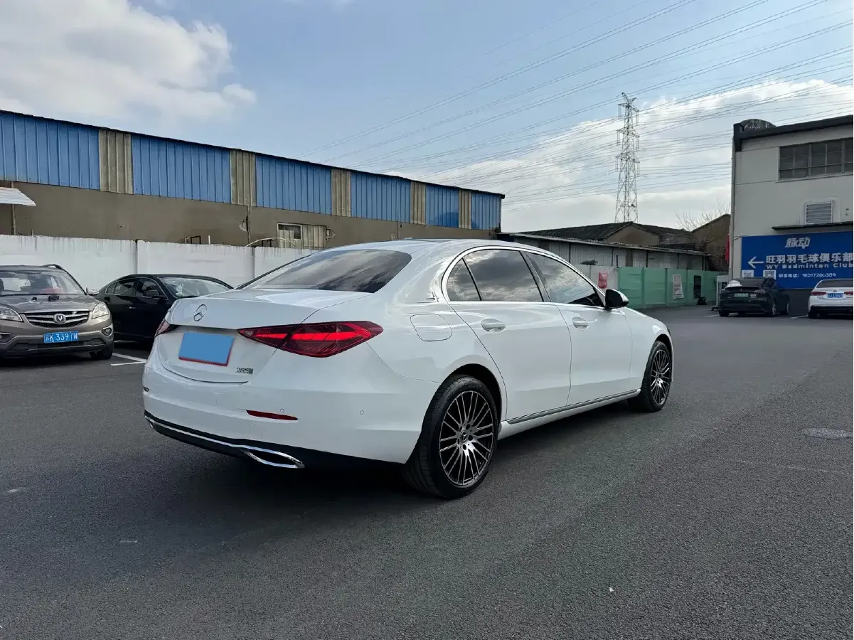 2022 Mercedes-Benz C Class 1.5T 204HP L4 9AT,autocango,china used car exporter,china ev exporter,chinese used car exporter,chinese used ev exporter