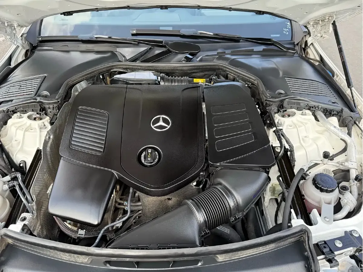 2022 Mercedes-Benz C Class 1.5T 204HP L4 9AT,autocango,china used car exporter,china ev exporter,chinese used car exporter,chinese used ev exporter