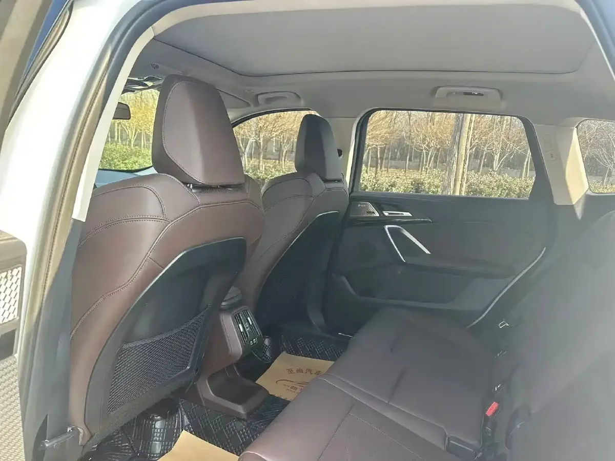 2024 BMW X1 2.0T 204HP L4 7DCT,autocango,china used car exporter,china ev exporter,chinese used car exporter,chinese used ev exporter