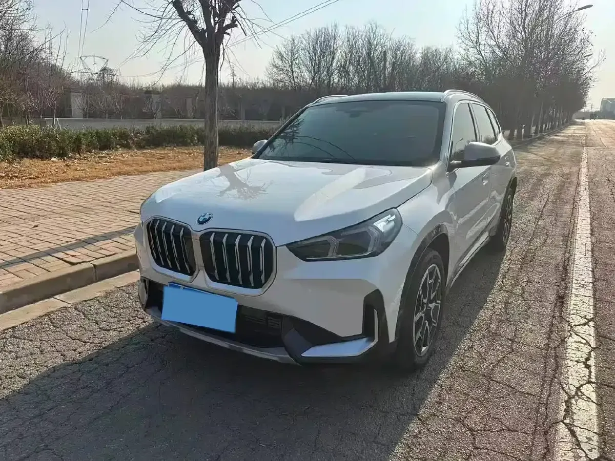 2024 BMW X1 2.0T 204HP L4 7DCT,autocango,china used car exporter,china ev exporter,chinese used car exporter,chinese used ev exporter