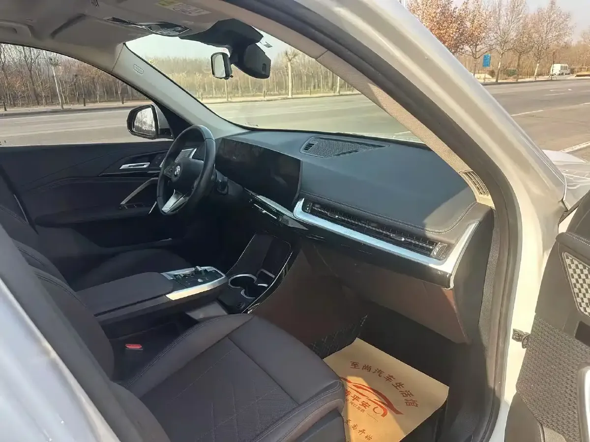 2024 BMW X1 2.0T 204HP L4 7DCT,autocango,china used car exporter,china ev exporter,chinese used car exporter,chinese used ev exporter