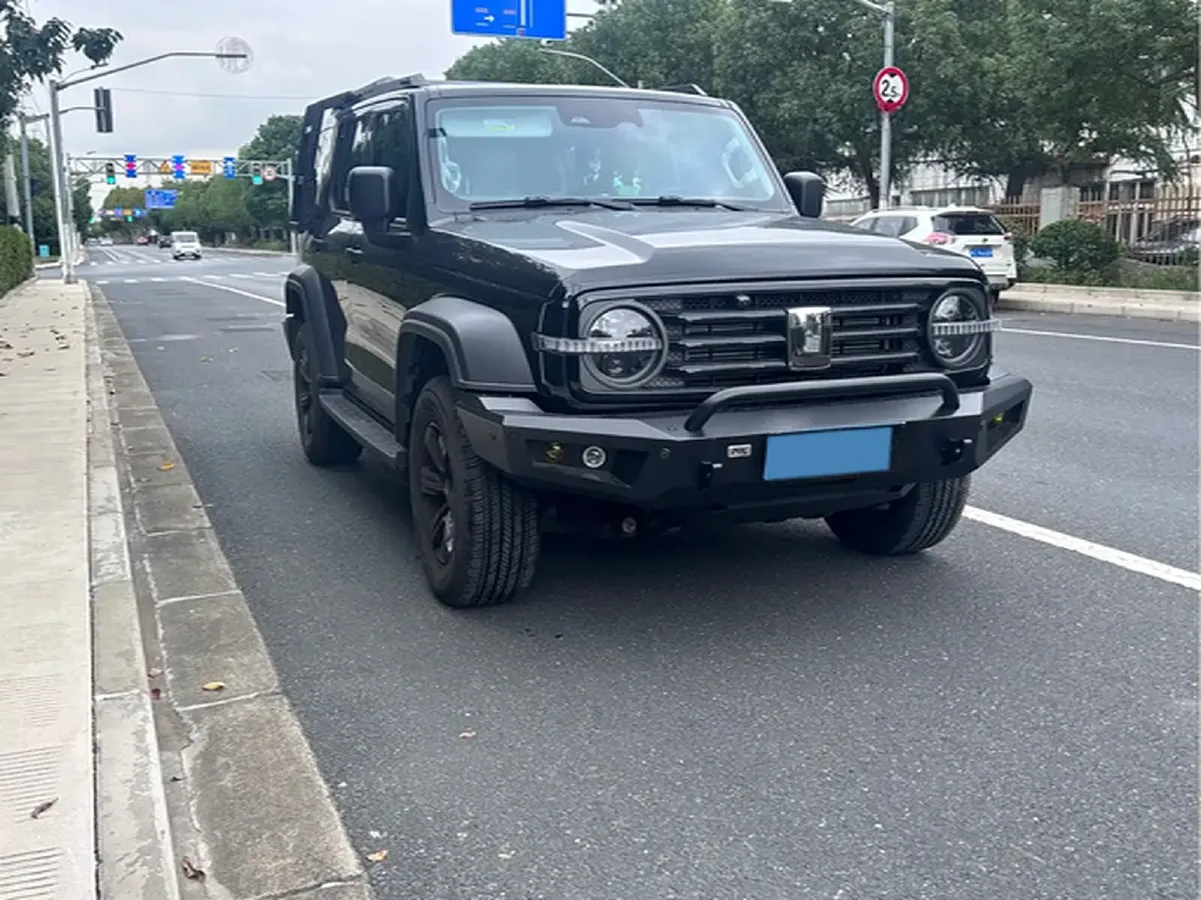 2024 Tank 300 2.0T 227HP L4 8AT,autocango,china used car exporter,china ev exporter,chinese used car exporter,chinese used ev exporter