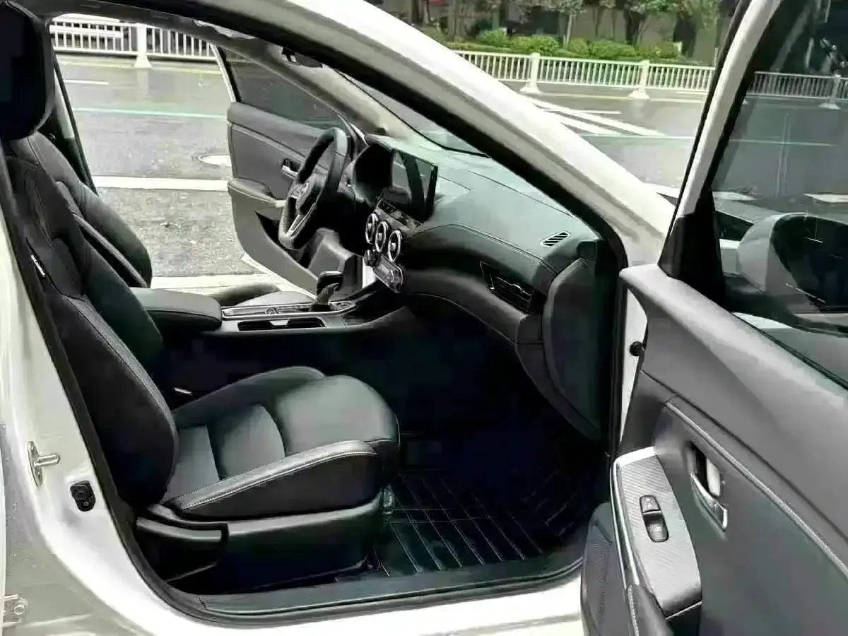 2023 Nissan Sylphy 1.6L 135HP L4 CVT,autocango,china used car exporter,china ev exporter,chinese used car exporter,chinese used ev exporter