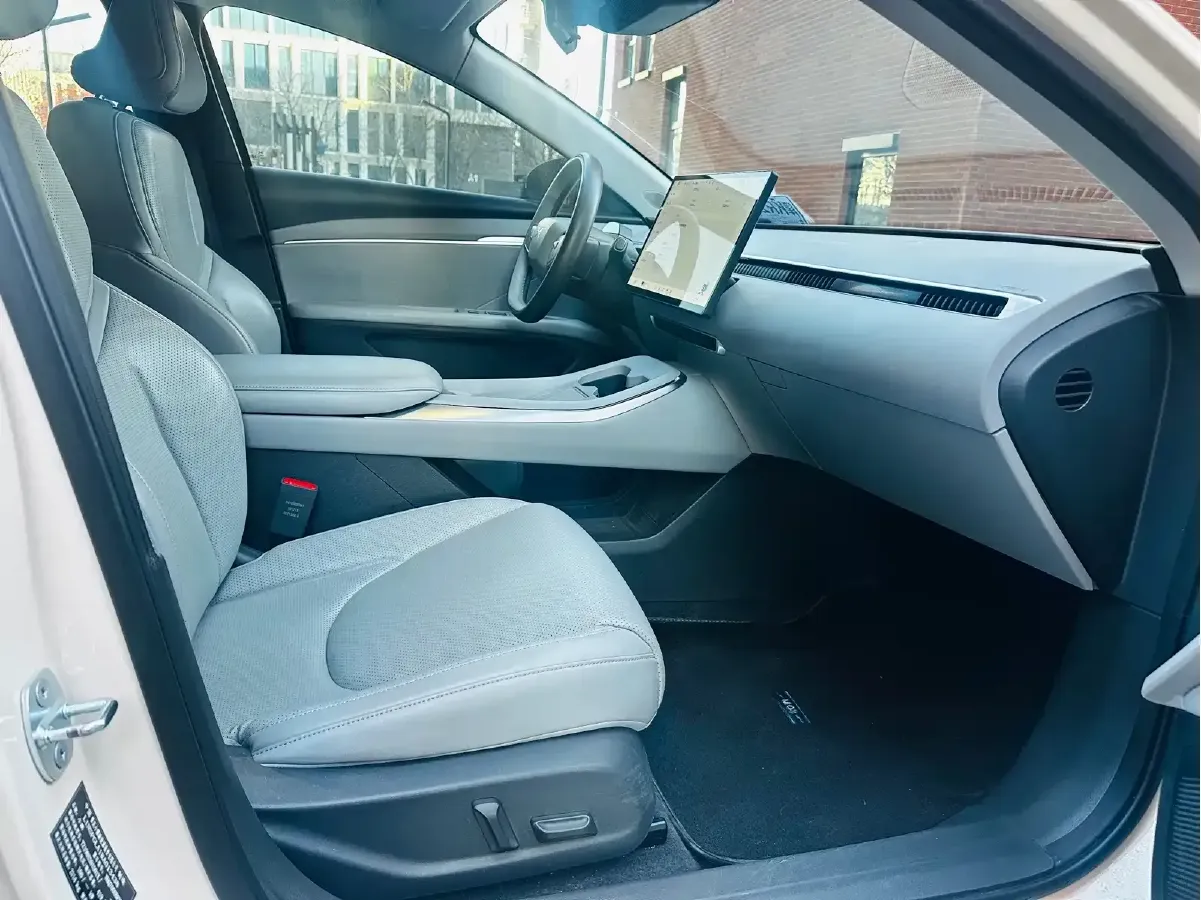 2024 Xpeng MONA M03 BEV 62.2KWH,autocango,china used car exporter,china ev exporter,chinese used car exporter,chinese used ev exporter