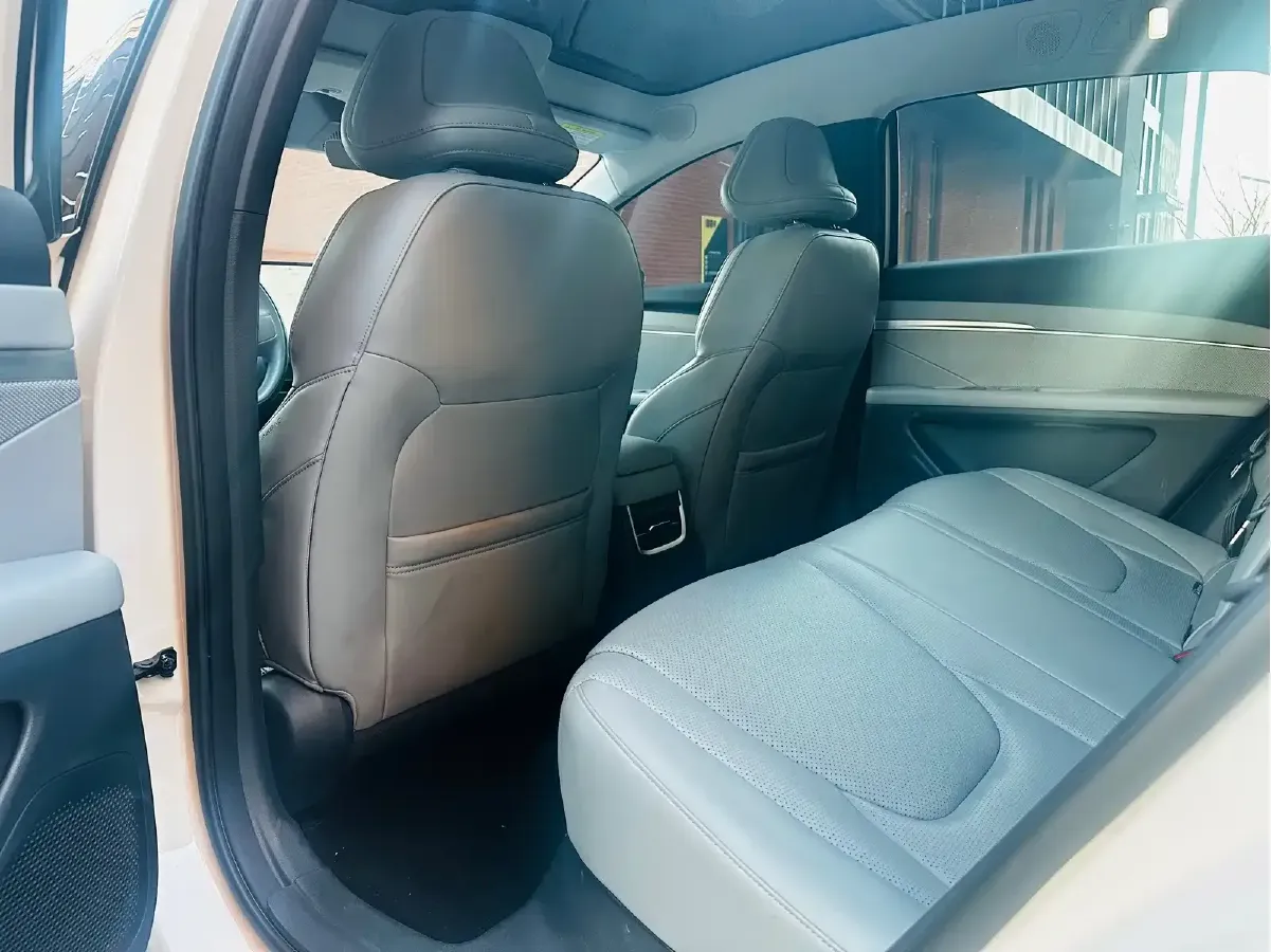 2024 Xpeng MONA M03 BEV 62.2KWH,autocango,china used car exporter,china ev exporter,chinese used car exporter,chinese used ev exporter