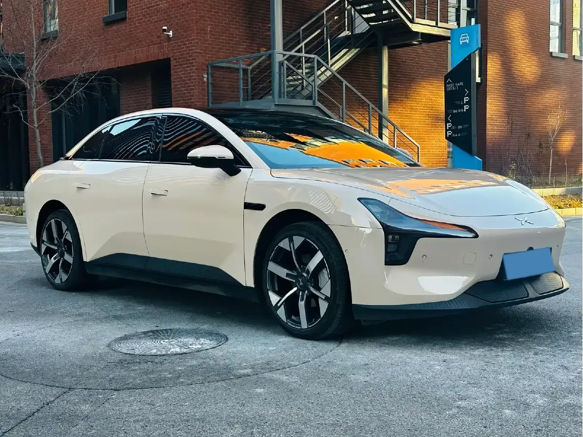 2024 Xpeng MONA M03 BEV 62.2KWH,autocango,china used car exporter,china ev exporter,chinese used car exporter,chinese used ev exporter