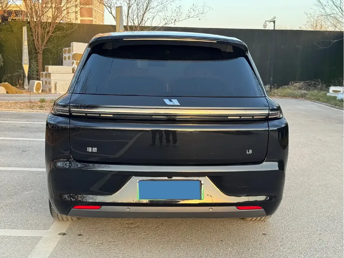 2024 Li L8 Range Extended 154HP REEV 42.8KWH,autocango,china used car exporter,china ev exporter,chinese used car exporter,chinese used ev exporter