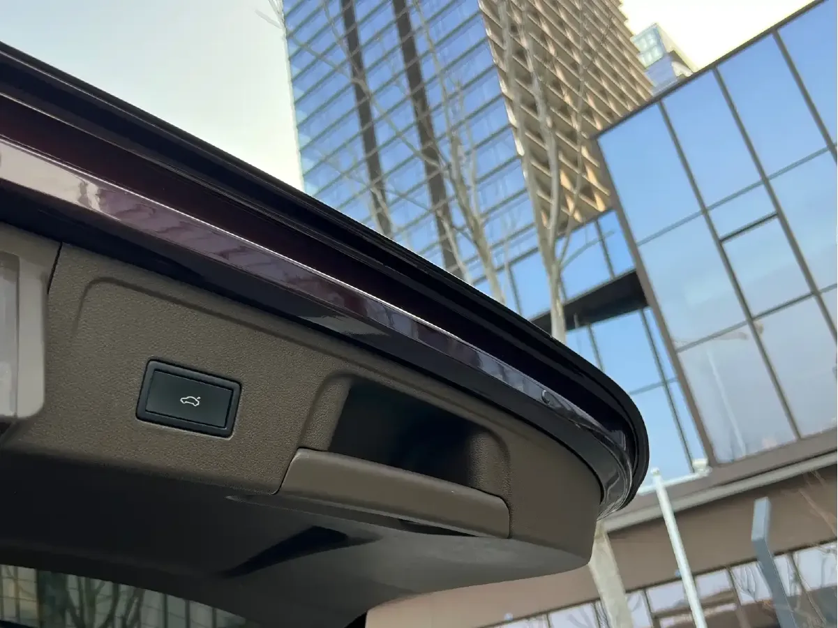 2020 Volkswagen Viloran 2.0T 186HP L4 7DCT,autocango,china used car exporter,china ev exporter,chinese used car exporter,chinese used ev exporter