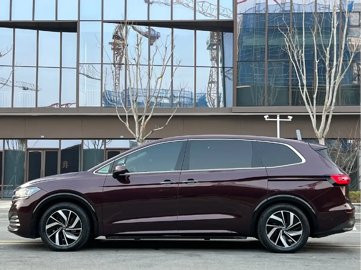 2020 Volkswagen Viloran 2.0T 186HP L4 7DCT,autocango,china used car exporter,china ev exporter,chinese used car exporter,chinese used ev exporter