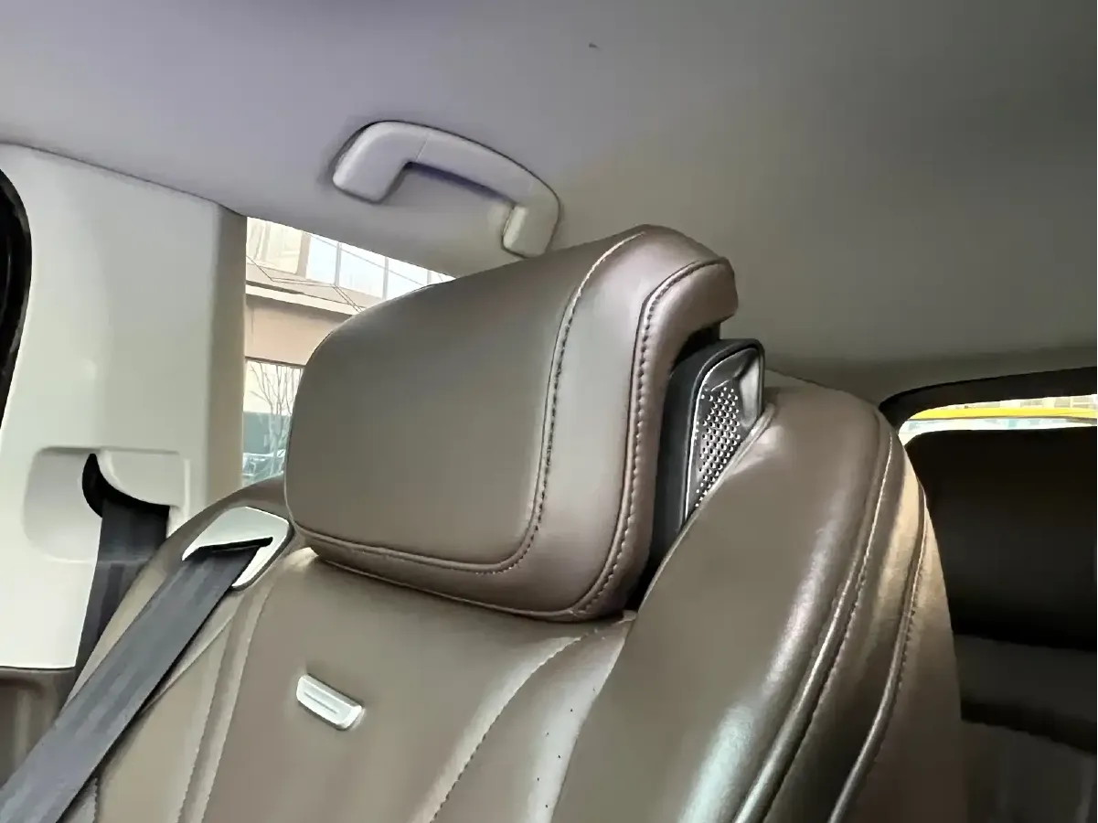 2020 Volkswagen Viloran 2.0T 186HP L4 7DCT,autocango,china used car exporter,china ev exporter,chinese used car exporter,chinese used ev exporter