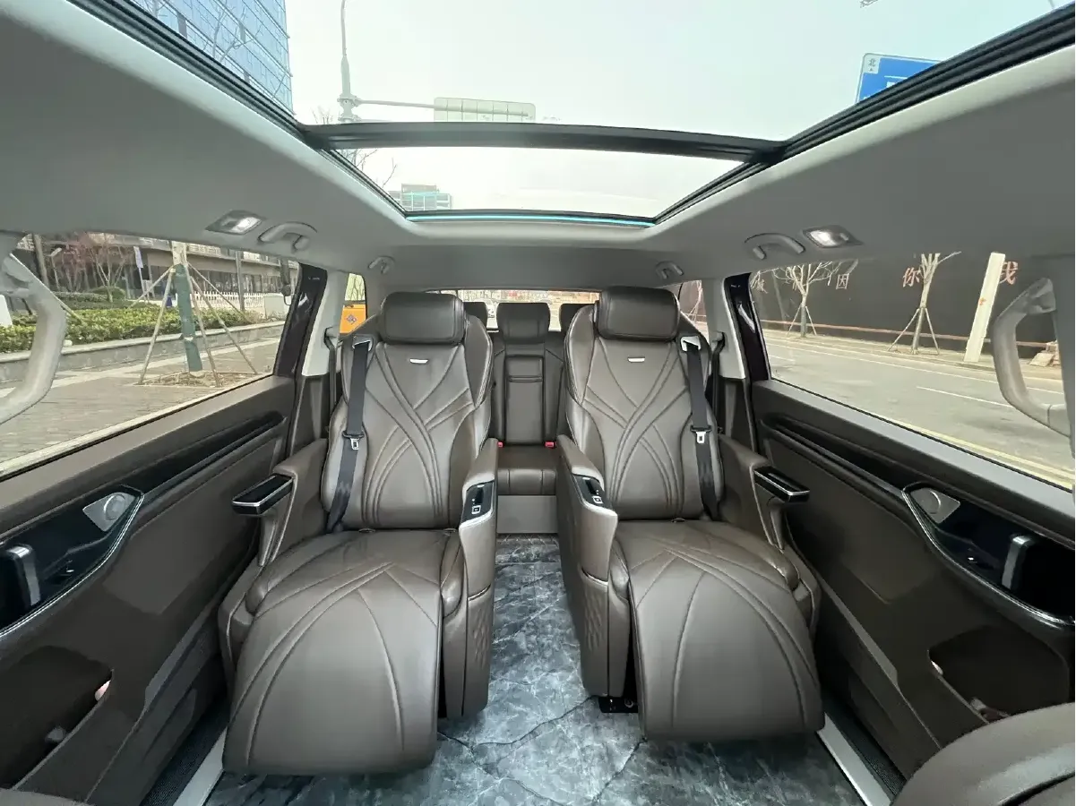 2020 Volkswagen Viloran 2.0T 186HP L4 7DCT,autocango,china used car exporter,china ev exporter,chinese used car exporter,chinese used ev exporter