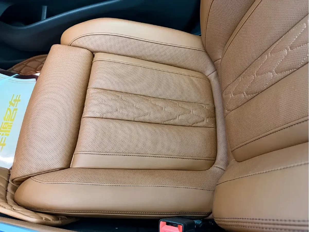 2022 BMW X5 3.0T 340HP L6 8AT,autocango,china used car exporter,china ev exporter,chinese used car exporter,chinese used ev exporter