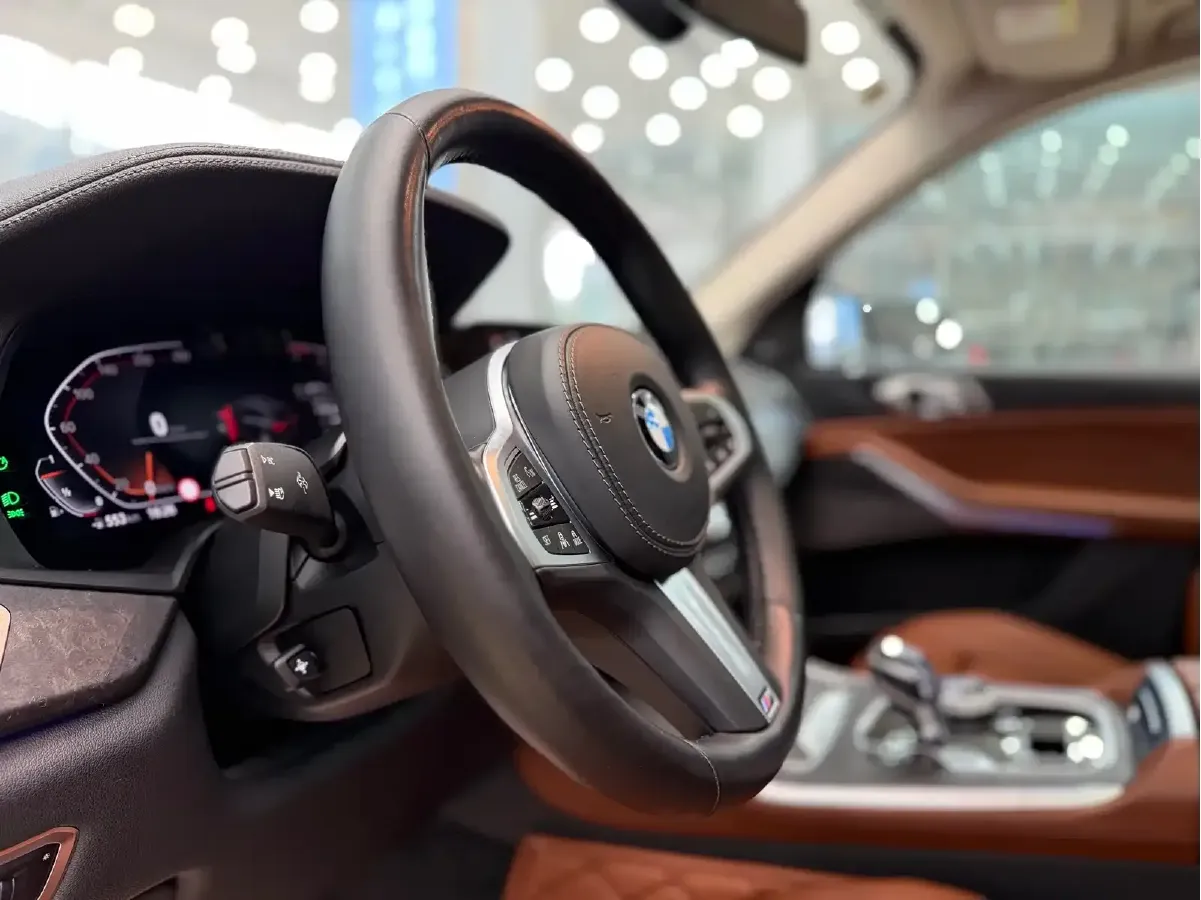 2022 BMW X5 3.0T 340HP L6 8AT,autocango,china used car exporter,china ev exporter,chinese used car exporter,chinese used ev exporter