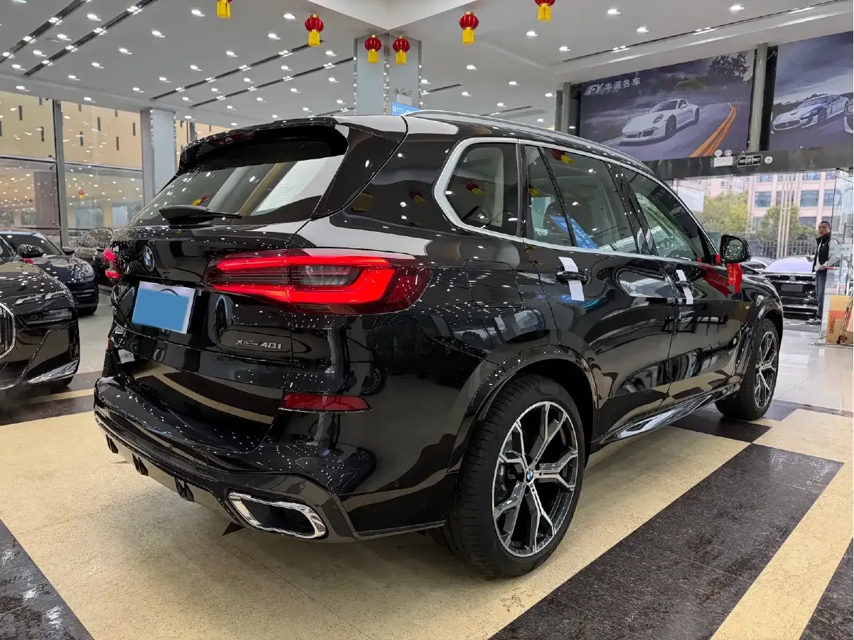 2022 BMW X5 3.0T 340HP L6 8AT,autocango,china used car exporter,china ev exporter,chinese used car exporter,chinese used ev exporter