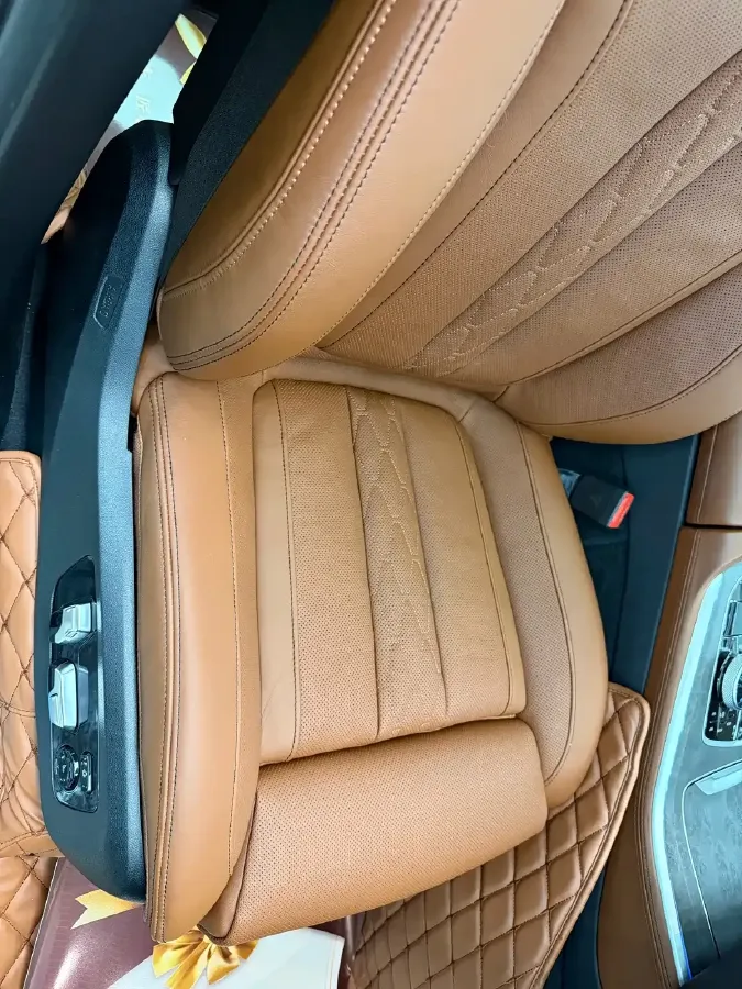 2022 BMW X5 3.0T 340HP L6 8AT,autocango,china used car exporter,china ev exporter,chinese used car exporter,chinese used ev exporter