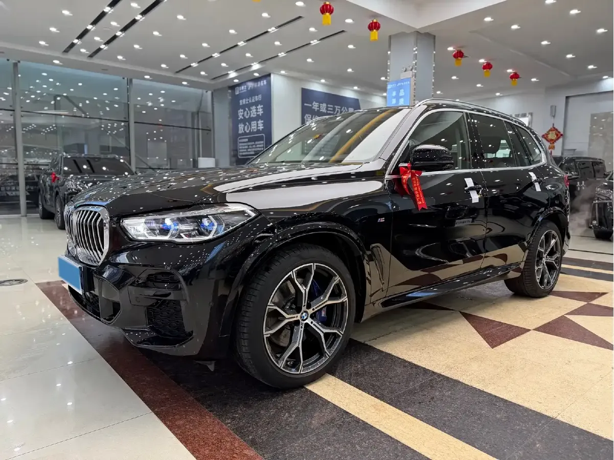 2022 BMW X5 3.0T 340HP L6 8AT,autocango,china used car exporter,china ev exporter,chinese used car exporter,chinese used ev exporter