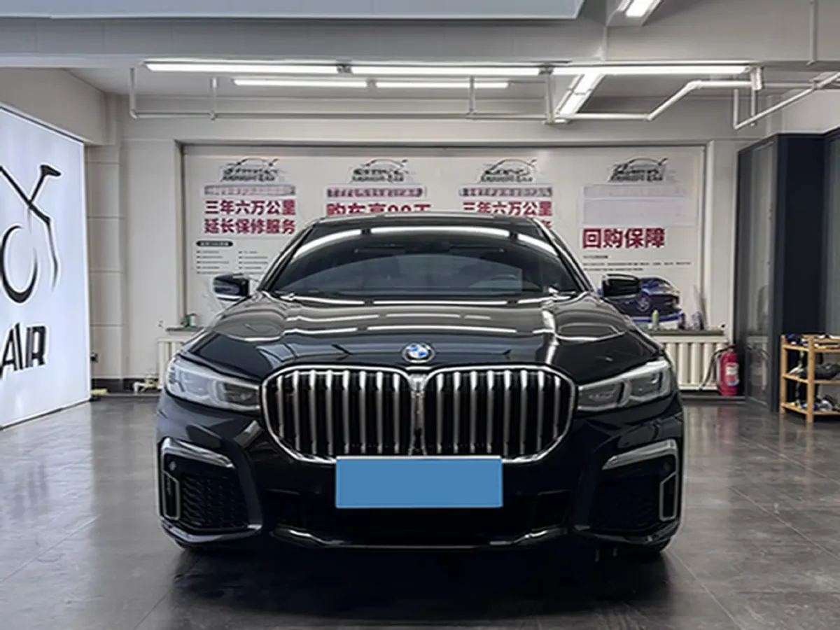 2021 BMW 7 Series 2.0T 265HP L4 8AT,autocango,china used car exporter,china ev exporter,chinese used car exporter,chinese used ev exporter