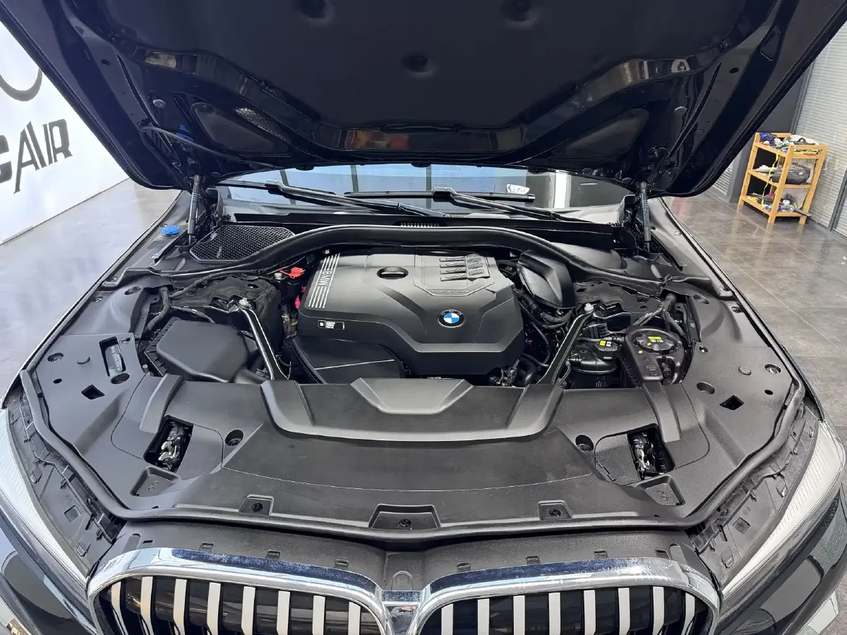 2021 BMW 7 Series 2.0T 265HP L4 8AT,autocango,china used car exporter,china ev exporter,chinese used car exporter,chinese used ev exporter