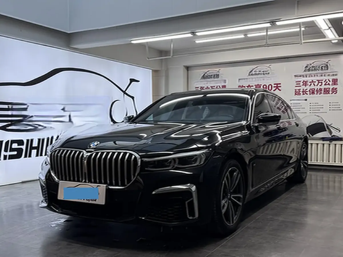 2021 BMW 7 Series 2.0T 265HP L4 8AT,autocango,china used car exporter,china ev exporter,chinese used car exporter,chinese used ev exporter