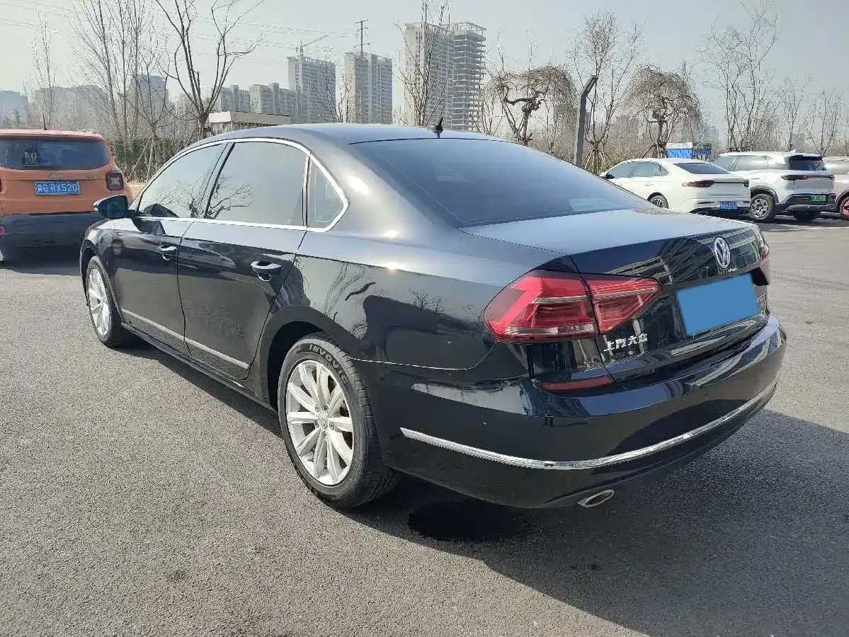 2017 Volkswagen Passat 1.8T 180HP L4 7DCT,autocango,china used car exporter,china ev exporter,chinese used car exporter,chinese used ev exporter