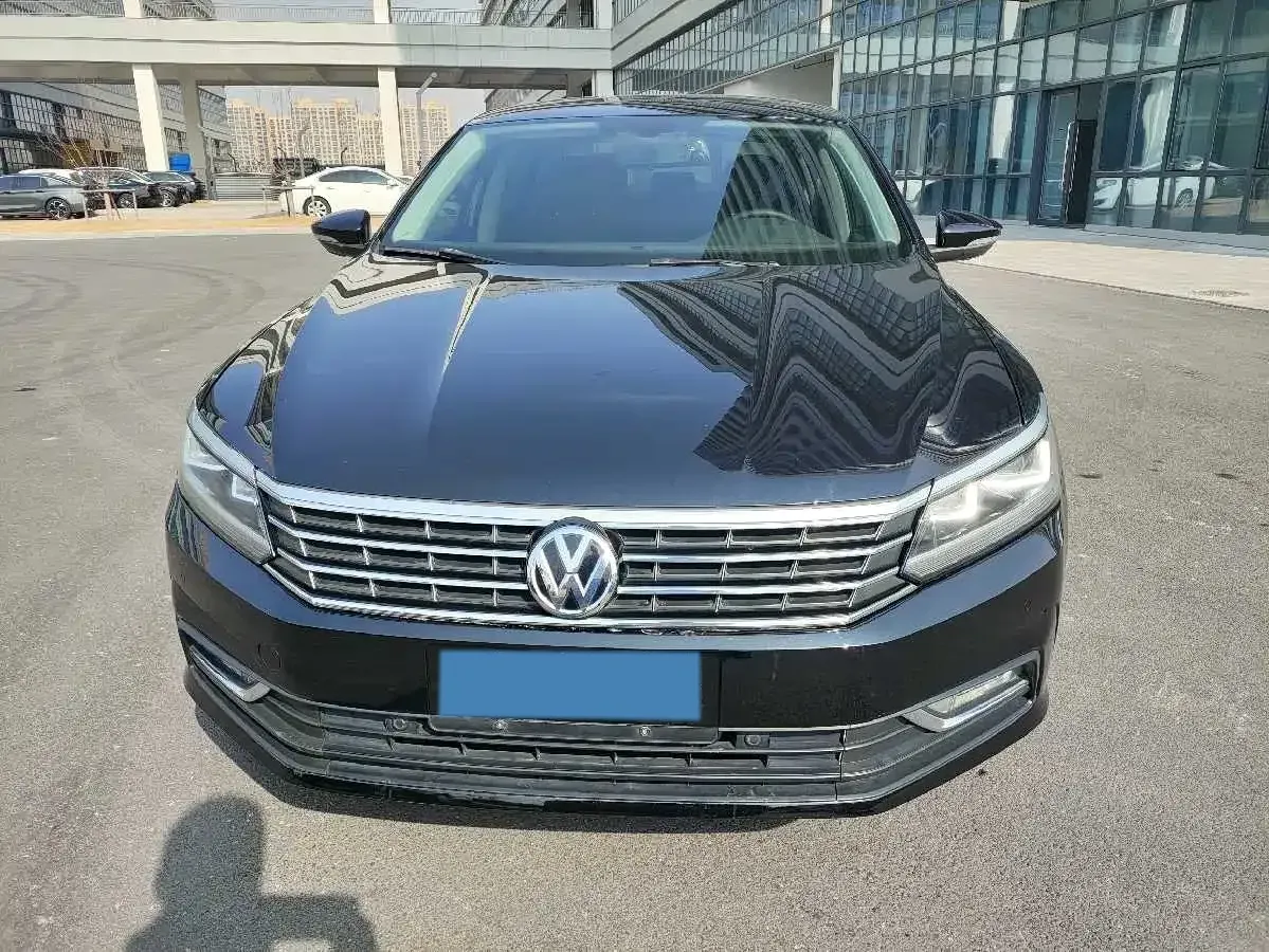 2017 Volkswagen Passat 1.8T 180HP L4 7DCT,autocango,china used car exporter,china ev exporter,chinese used car exporter,chinese used ev exporter