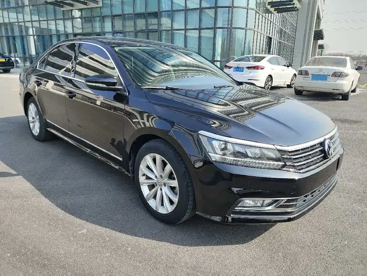2017 Volkswagen Passat 1.8T 180HP L4 7DCT,autocango,china used car exporter,china ev exporter,chinese used car exporter,chinese used ev exporter