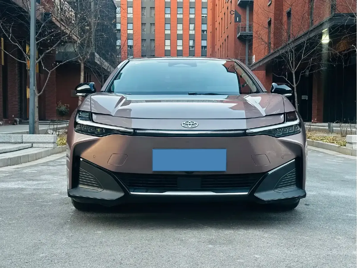 2023 Toyota bZ3 BEV 65.28KWH,autocango,china used car exporter,china ev exporter,chinese used car exporter,chinese used ev exporter