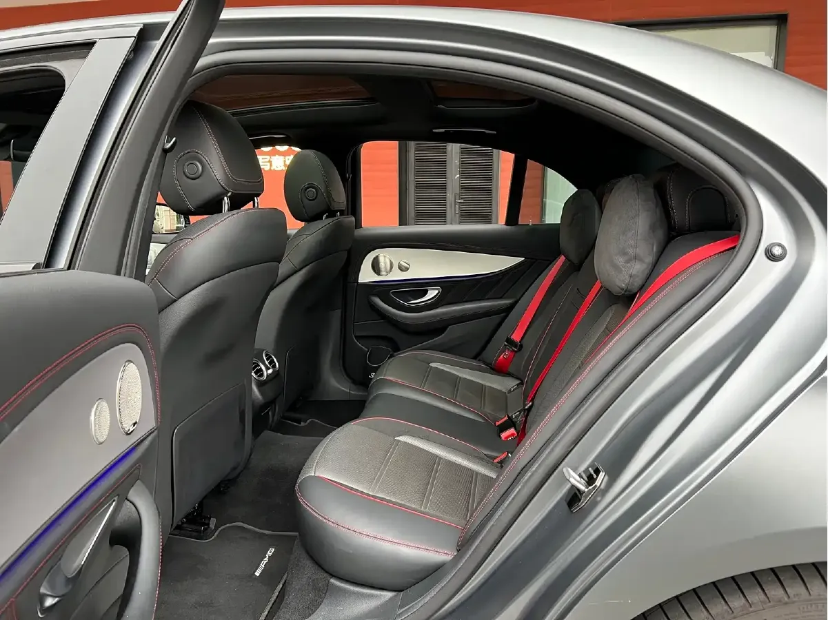 2023 Mercedes-Benz E AMG 3.0T 435HP L6 9AT,autocango,china used car exporter,china ev exporter,chinese used car exporter,chinese used ev exporter