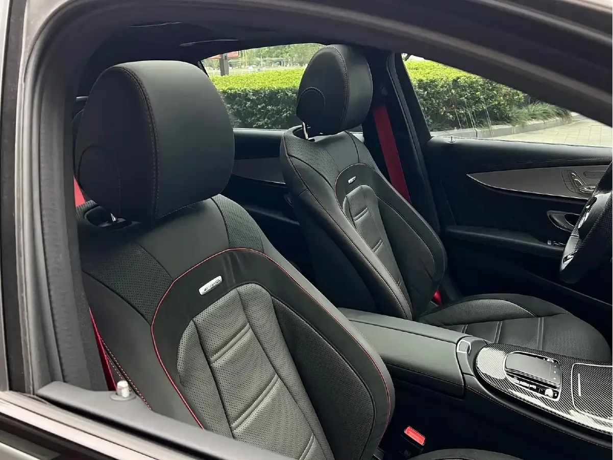 2023 Mercedes-Benz E AMG 3.0T 435HP L6 9AT,autocango,china used car exporter,china ev exporter,chinese used car exporter,chinese used ev exporter