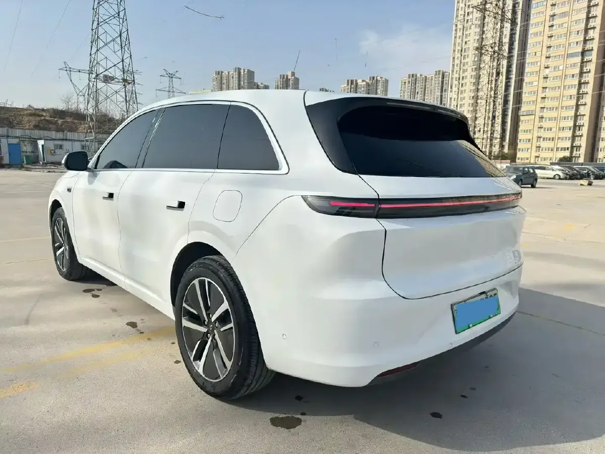 2024 Li L6 Range Extended 154HP L4 REEV 36.8KWH,autocango,china used car exporter,china ev exporter,chinese used car exporter,chinese used ev exporter