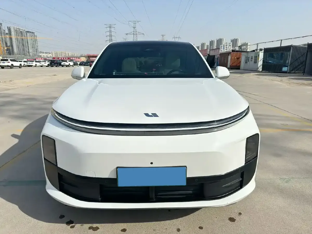 2024 Li L6 Range Extended 154HP L4 REEV 36.8KWH,autocango,china used car exporter,china ev exporter,chinese used car exporter,chinese used ev exporter