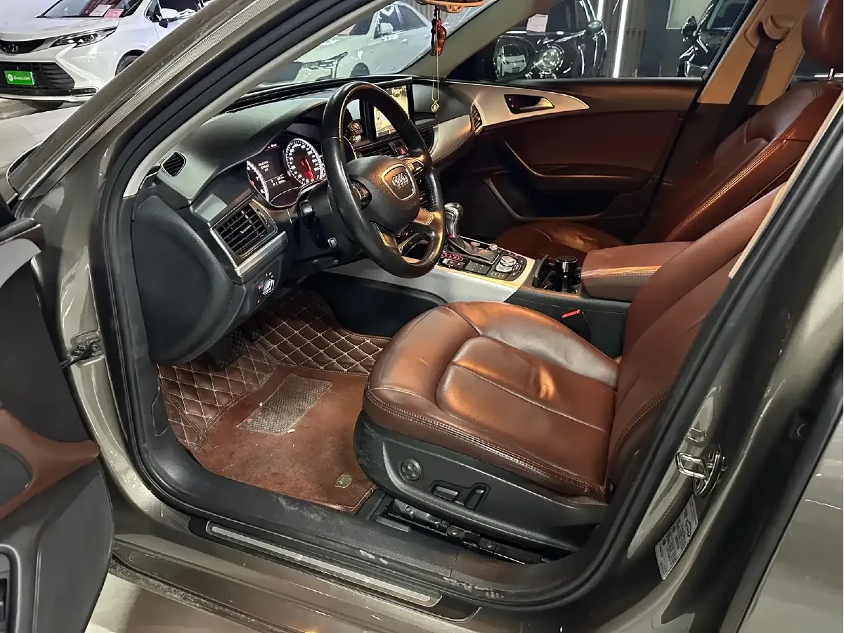 2014 Audi A6L 2.0T 180HP L4 CVT,autocango,china used car exporter,china ev exporter,chinese used car exporter,chinese used ev exporter