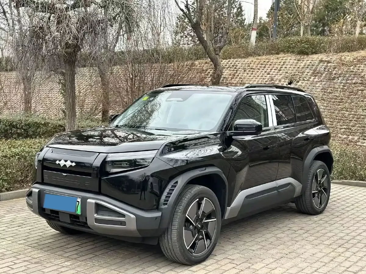 2025 FangChengBao Tai 3 BEV,autocango,china used car exporter,china ev exporter,chinese used car exporter,chinese used ev exporter