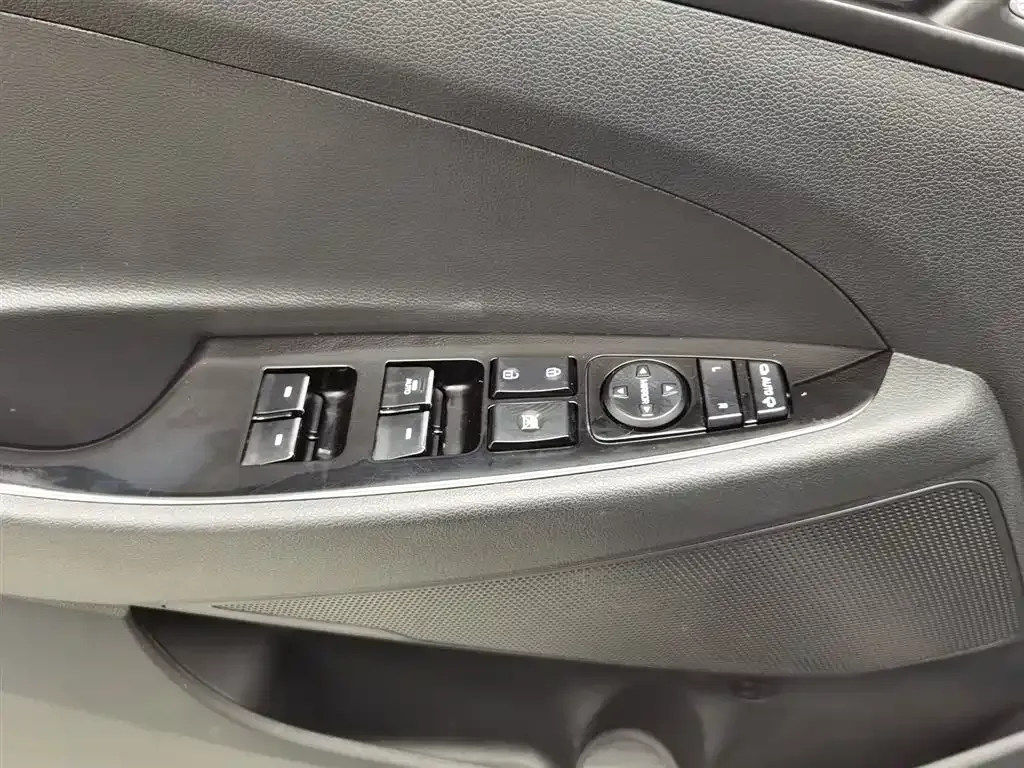 2020 Hyundai Tucson 1.6T 177HP L4 7DCT,autocango,china used car exporter,china ev exporter,chinese used car exporter,chinese used ev exporter