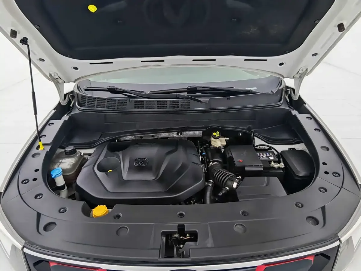 2019 ChangAn CS35 Plus 1.4T 158HP L4 7DCT,autocango,china used car exporter,china ev exporter,chinese used car exporter,chinese used ev exporter