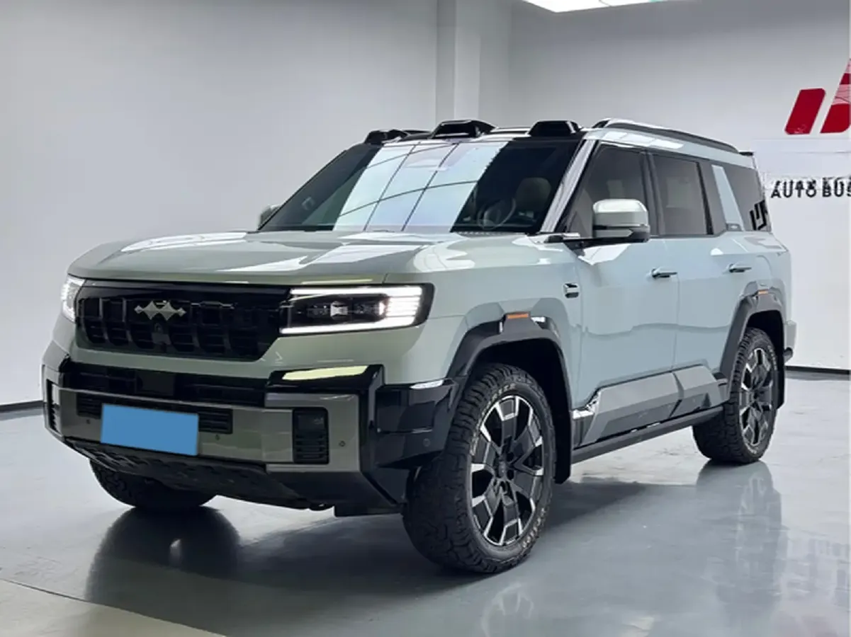 2025 FangChengBao Bao 8 2.0T 245HP L4 E-CVT PHEV 36.8KWH,autocango,china used car exporter,china ev exporter,chinese used car exporter,chinese used ev exporter