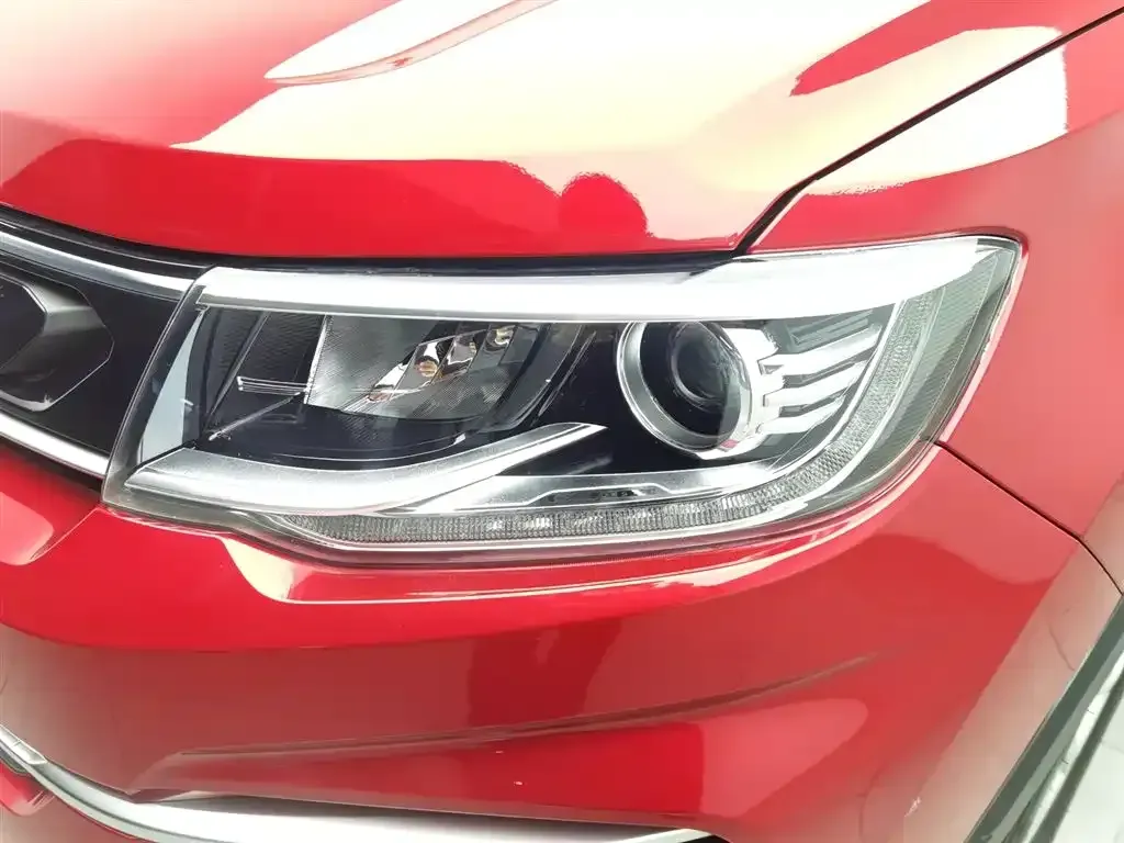 2019 ChangAn CS35 Plus 1.6L 128HP L4 6AT,autocango,china used car exporter,china ev exporter,chinese used car exporter,chinese used ev exporter