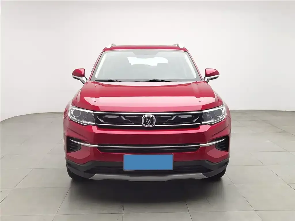 2019 ChangAn CS35 Plus 1.6L 128HP L4 6AT,autocango,china used car exporter,china ev exporter,chinese used car exporter,chinese used ev exporter