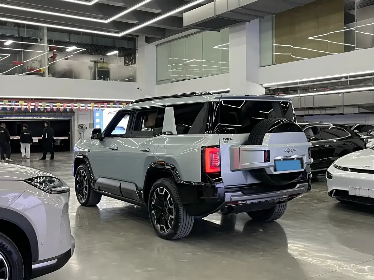 2025 FangChengBao Bao 8 2.0T 245HP L4 E-CVT PHEV 36.8KWH,autocango,china used car exporter,china ev exporter,chinese used car exporter,chinese used ev exporter