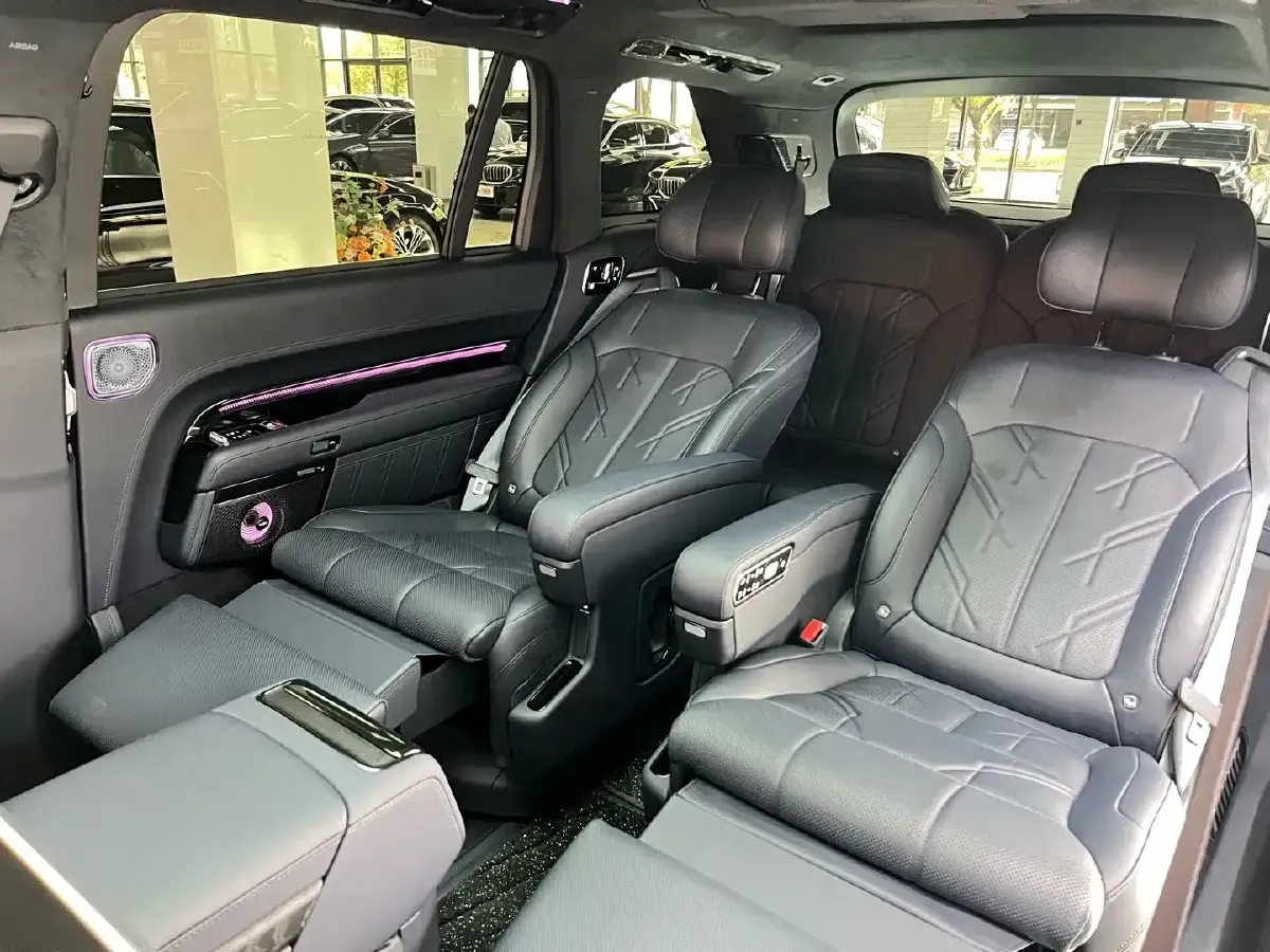 2025 Zeekr 9X 2.0T 279HP L4 1DHT PHEV,autocango,china used car exporter,china ev exporter,chinese used car exporter,chinese used ev exporter