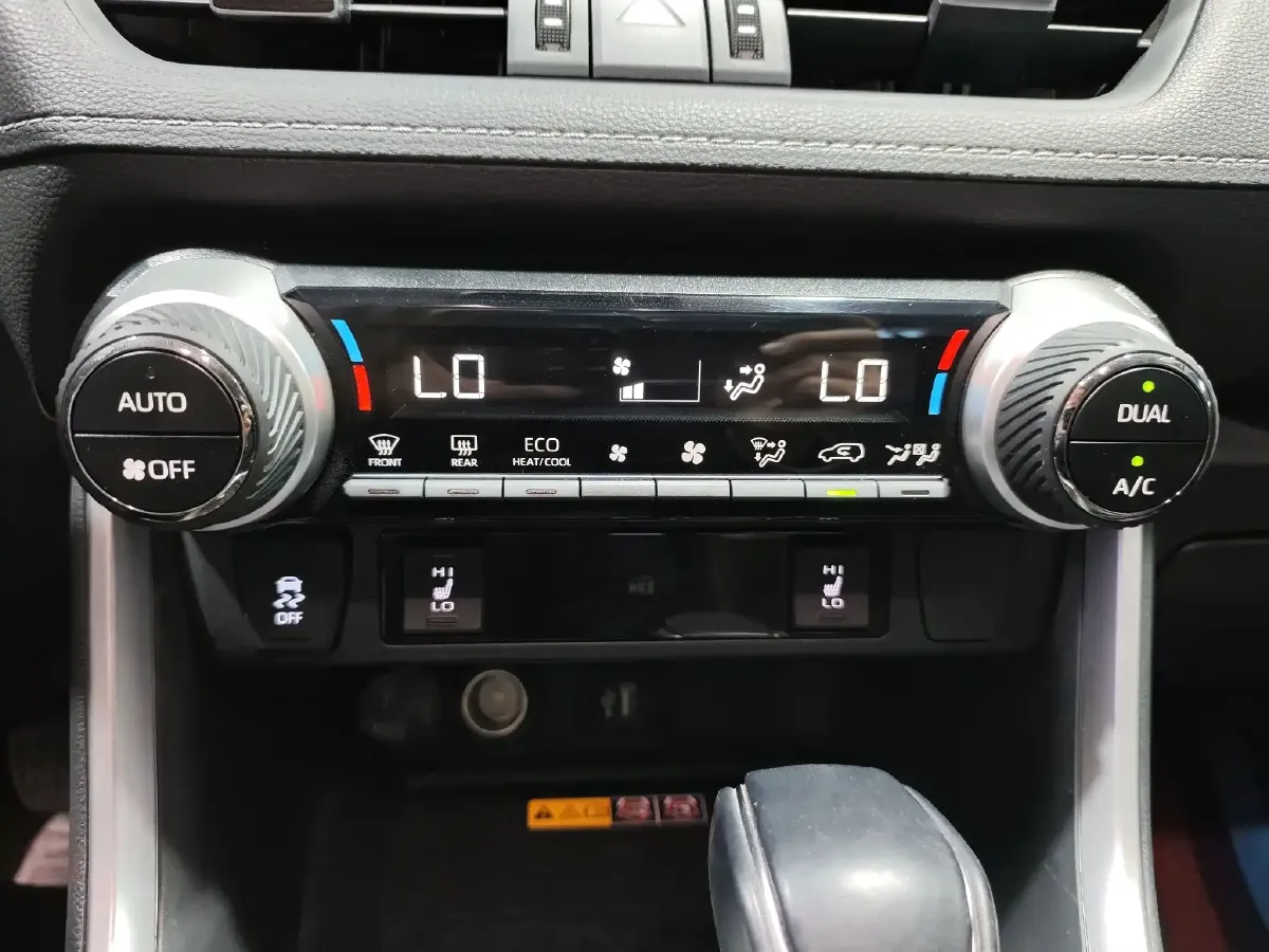 2024 Toyota RAV4 2.5L 178HP L4 E-CVT Hybrid,autocango,china used car exporter,china ev exporter,chinese used car exporter,chinese used ev exporter