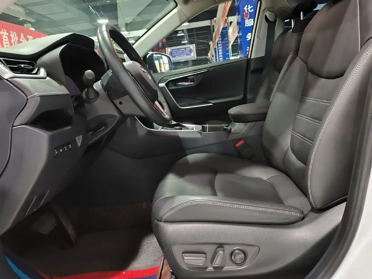 2024 Toyota RAV4 2.5L 178HP L4 E-CVT Hybrid,autocango,china used car exporter,china ev exporter,chinese used car exporter,chinese used ev exporter